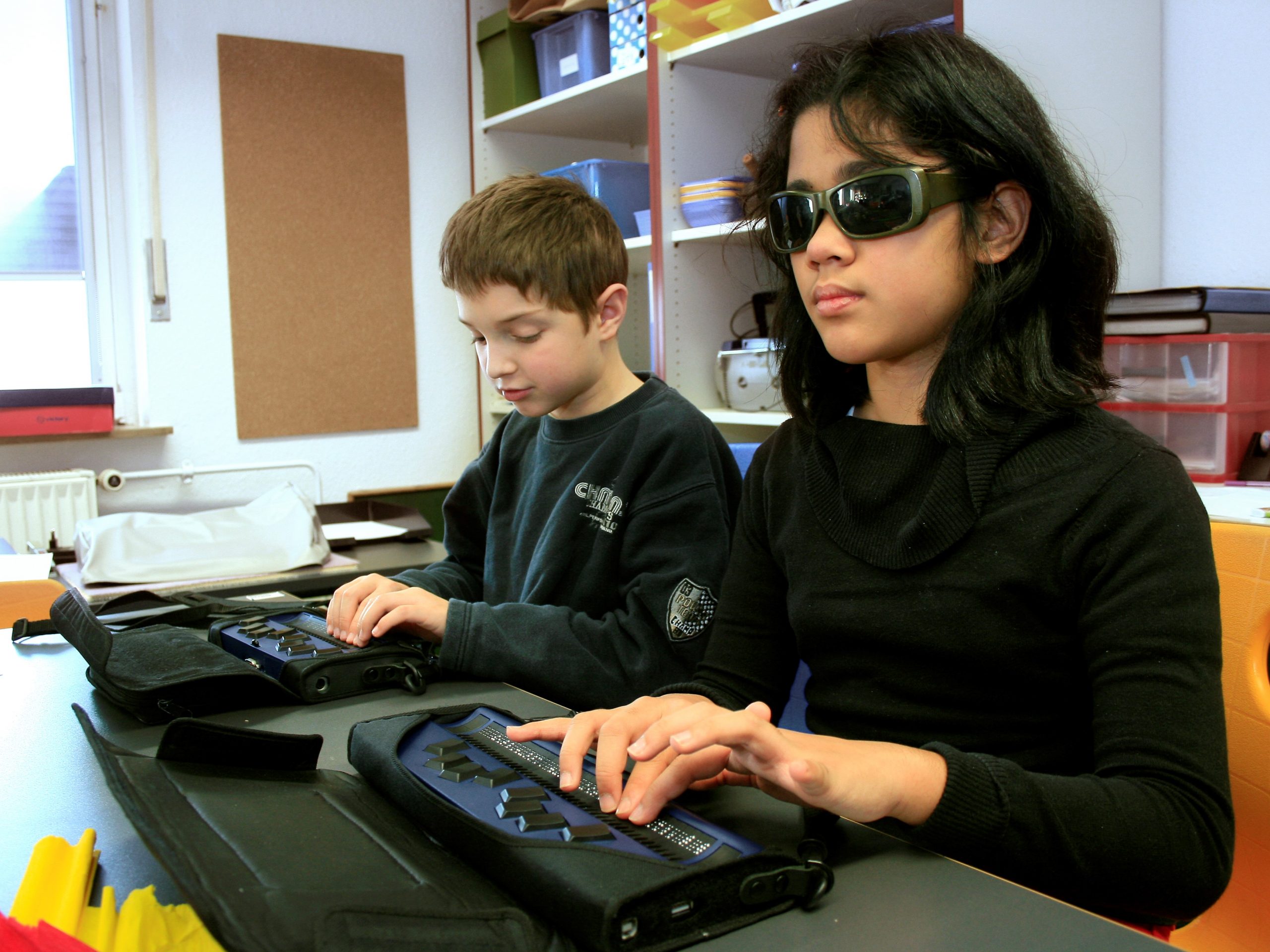 kinderen met active braille